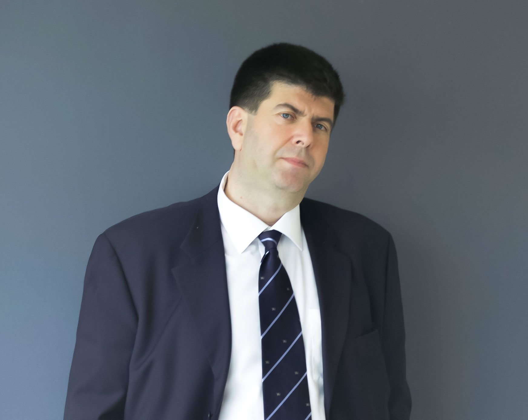 Γιάννης Ζολώτας: Ο γρίφος των χρωματιστών τιμολογίων ηλεκτρικού ρεύματος